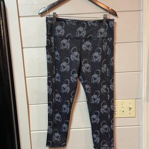 Constantly Varied Gear DEAD WEIGHT LEGGINGS Skulls Size L.